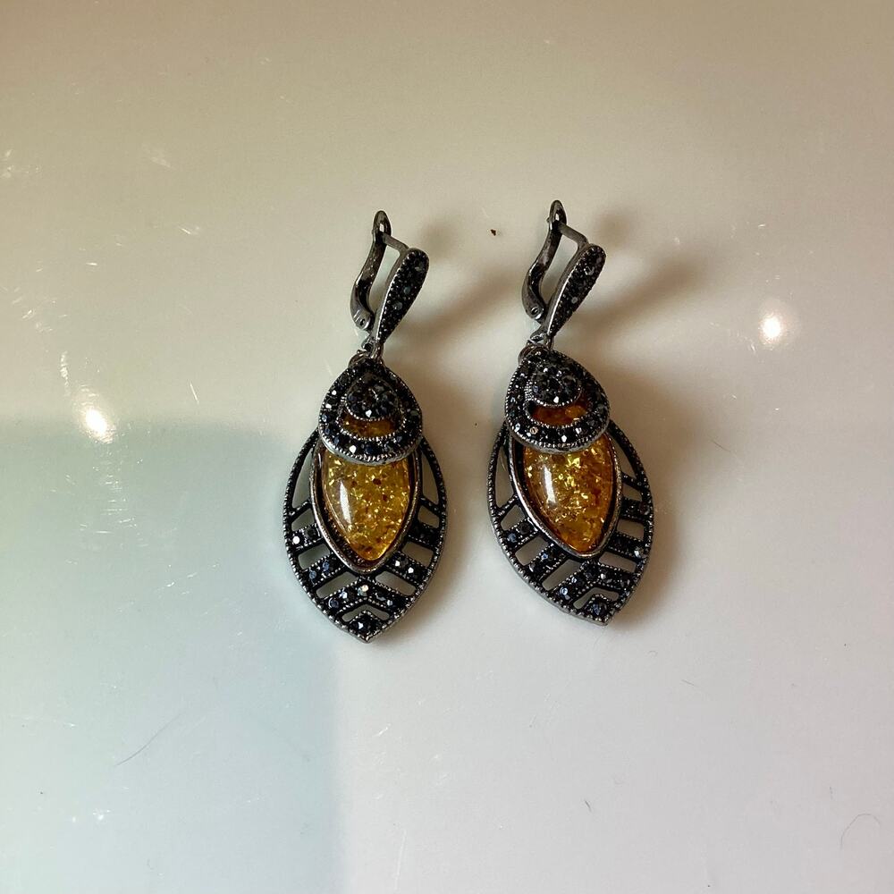 Amber Toned Stone and Dark Crystals Drop Earrings - Picture 3 of 8